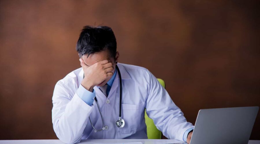 Medical Malpractice Lawsuits concept showing a doctor, patient, medical records, and a courtroom gavel representing healthcare negligence claims.