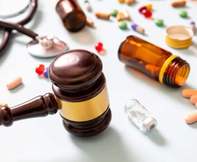 Pharmaceutical Lawsuit concept showing prescription medicine bottles, pills, and legal documents representing a Pharmaceutical Lawsuit over drug safety and consumer claims.