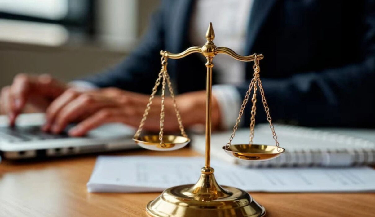 Illustration representing the AlgaeCal lawsuit with legal documents, gavel, and calcium supplement bottles highlighting consumer safety and marketing claims issues.