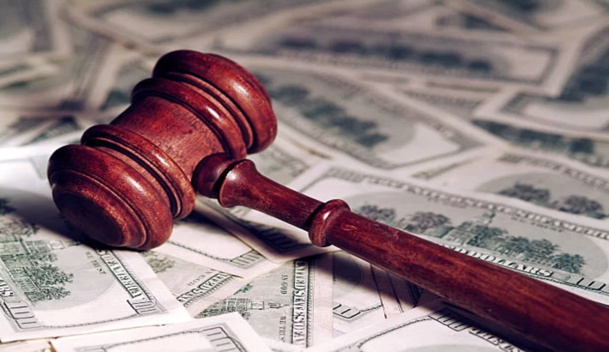 Lisa Barlow Lawsuit
