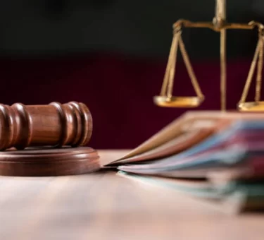 Denver restaurant service charge lawsuit