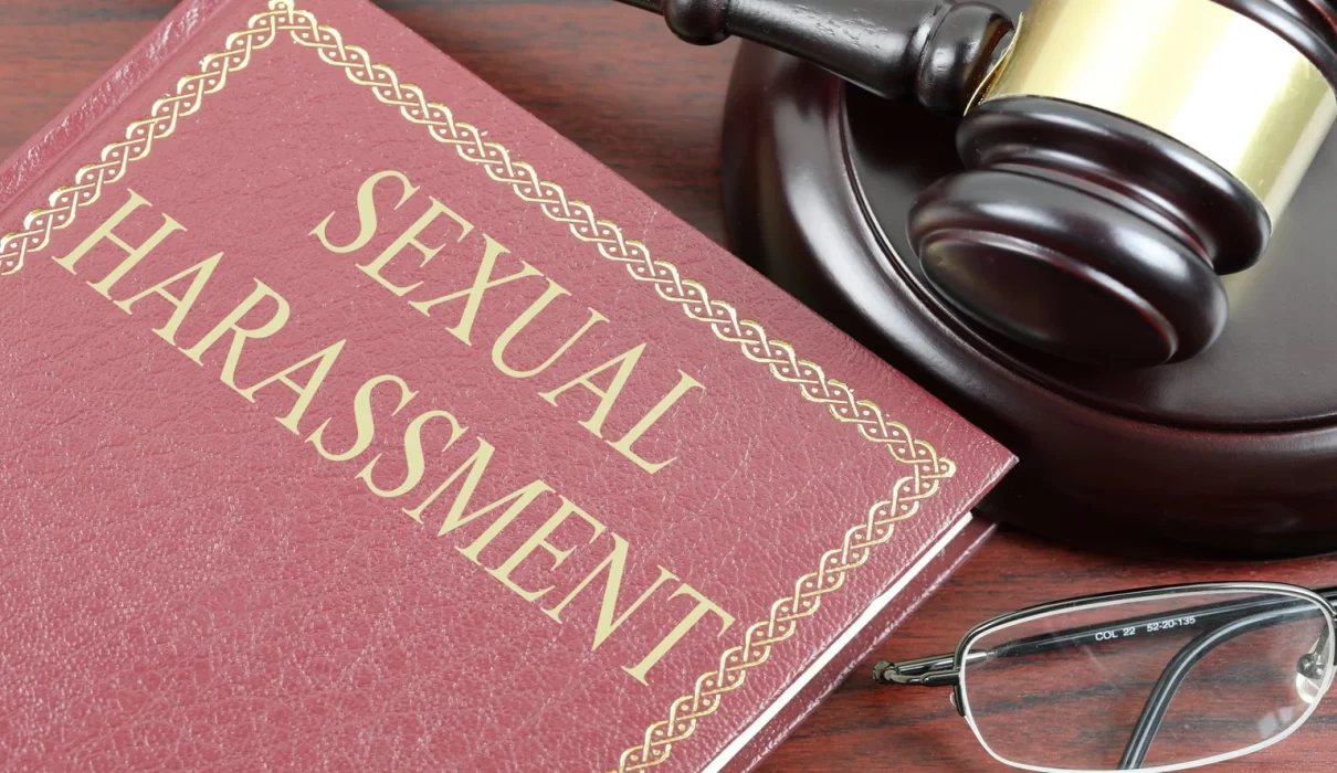 Comparison of sexual assault and sexual battery charges under US law