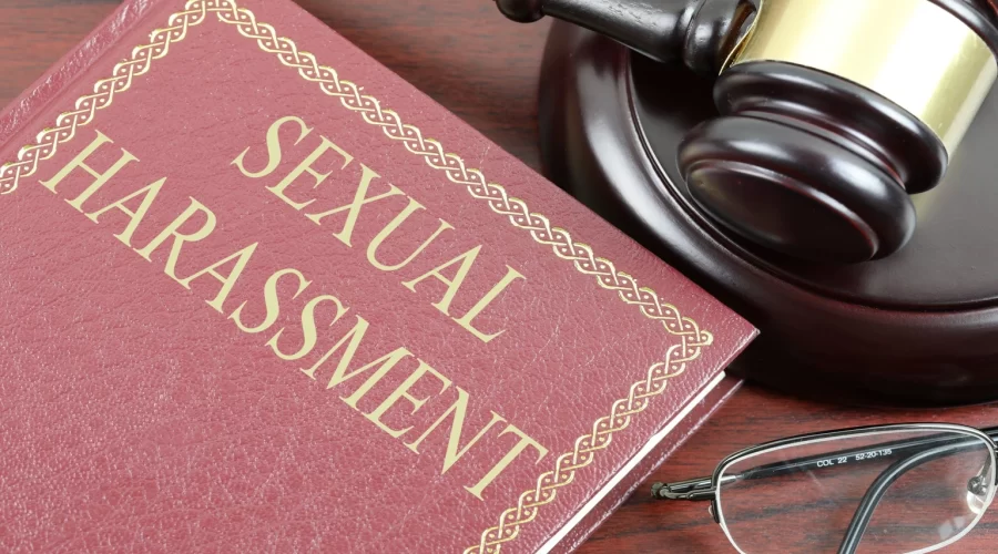 Comparison of sexual assault and sexual battery charges under US law