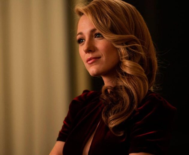 Blake Lively Lawsuit news coverage showing courtroom gavel and legal documents representing the Baldoni settlement case