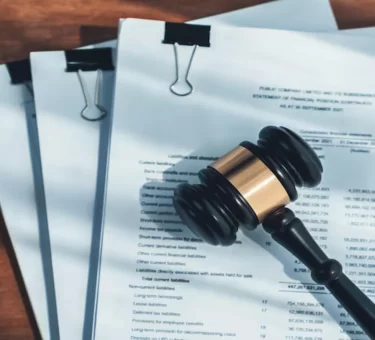 Gavel and law books representing the University of Metaphysical Sciences lawsuit update